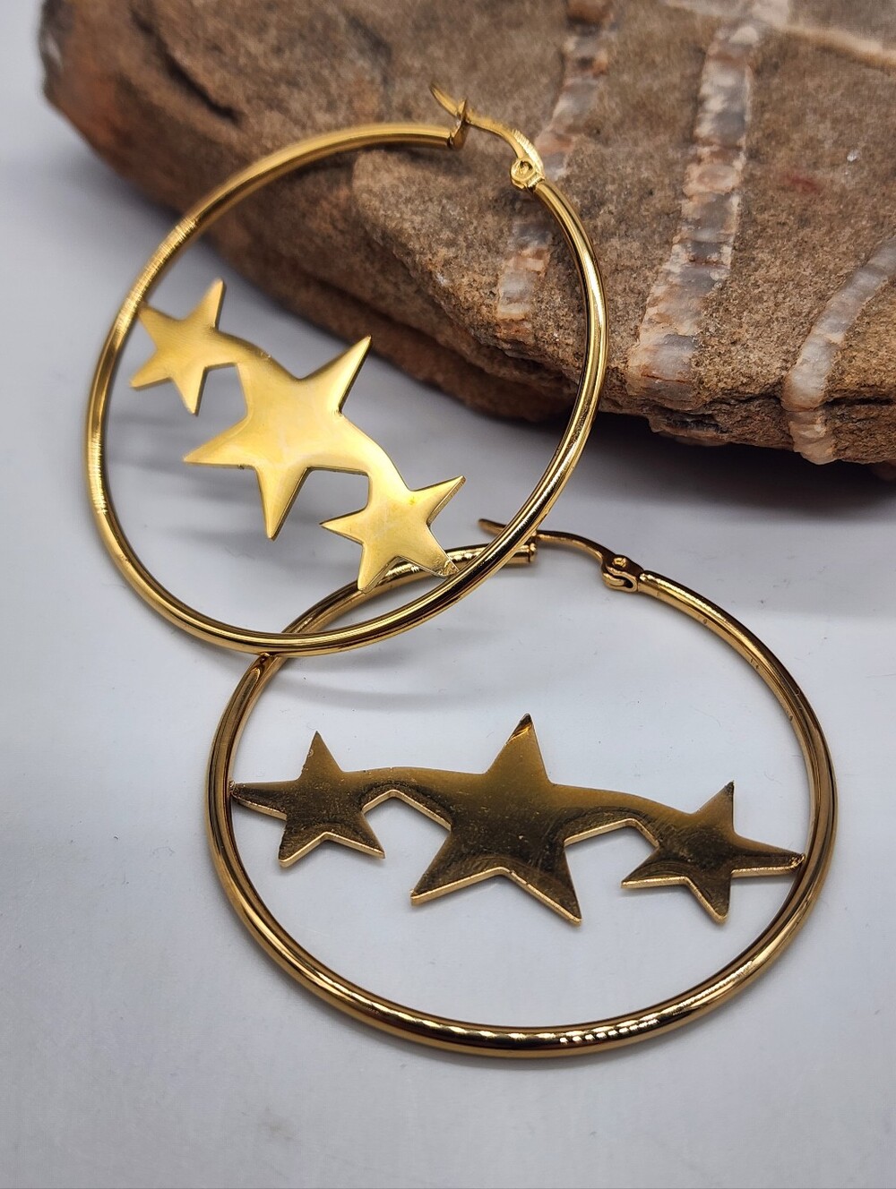 FP Jewelery Star Designer Miansai Cardinal 14k Gold Plated Hoops Earrings